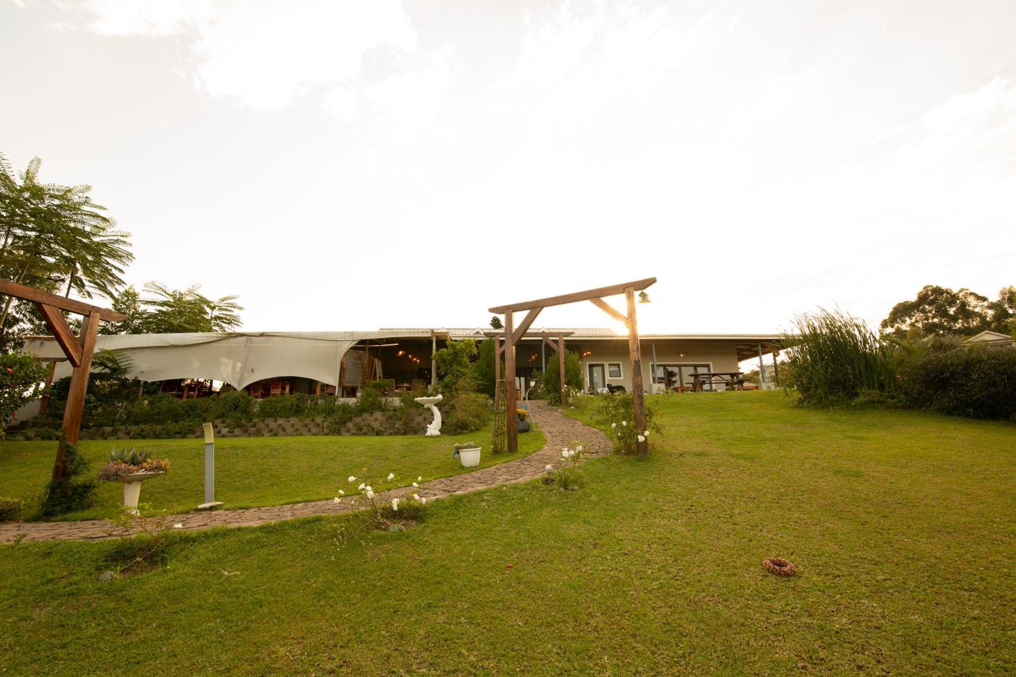 Goggas Nest Bnb & Restaurant Matsapha 외부 사진