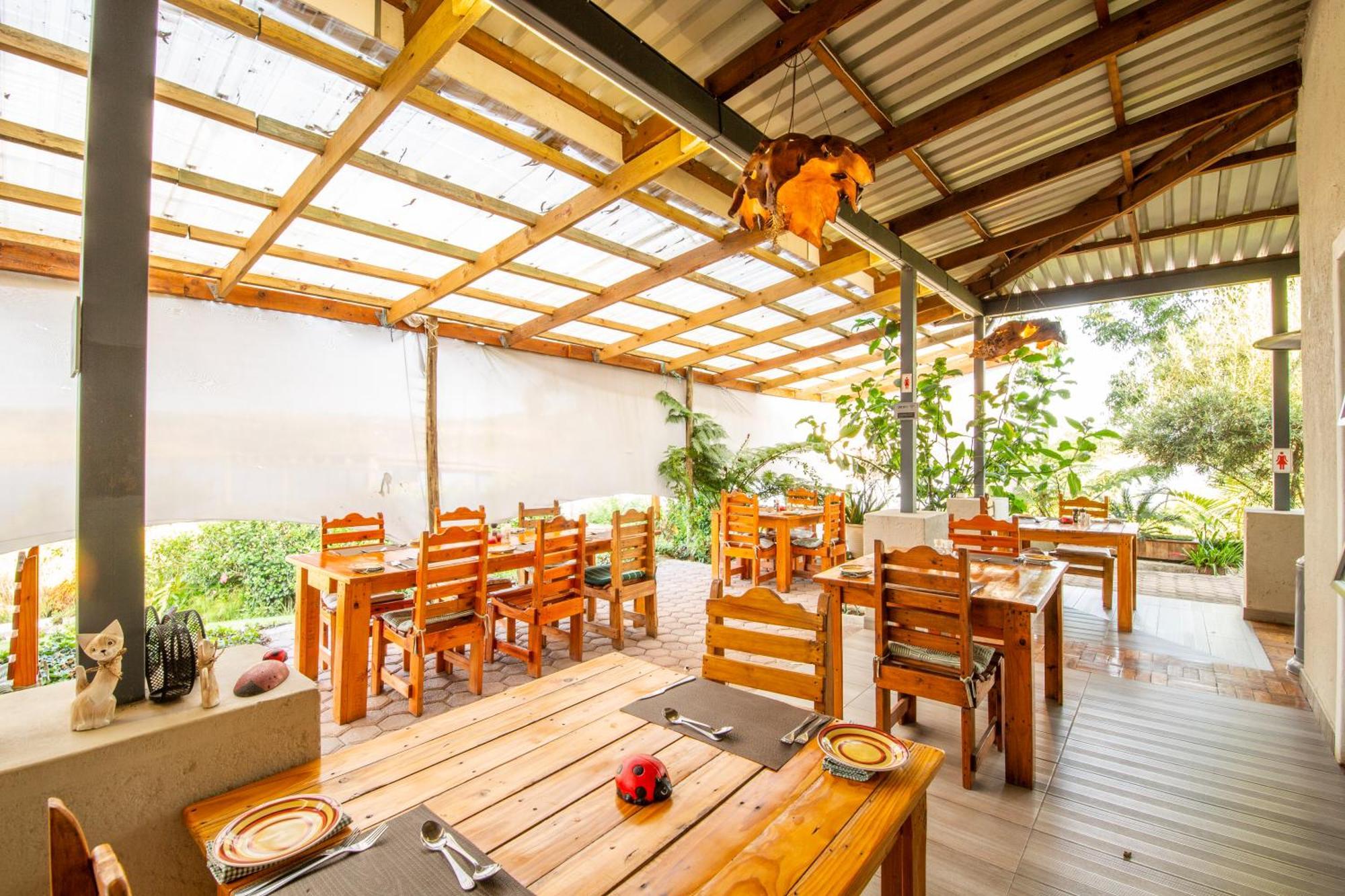 Goggas Nest Bnb & Restaurant Matsapha 외부 사진